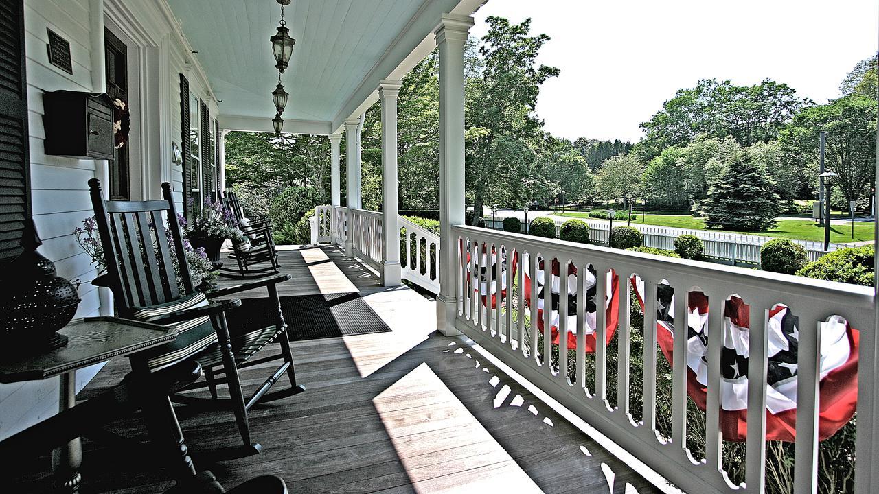 The Hedges Inn East Hampton Exterior photo